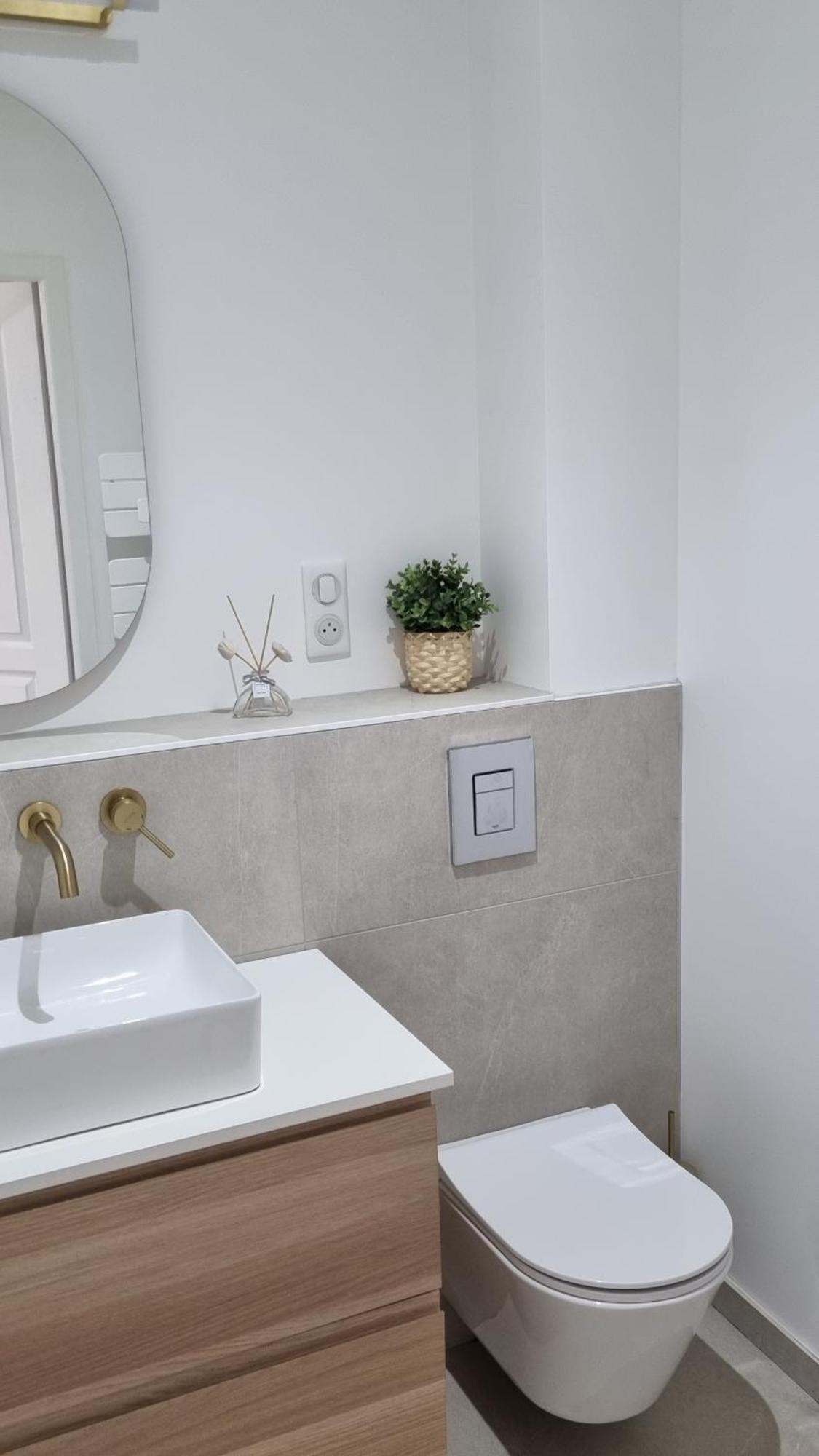 Victoire Saphir 203 Climatise Hotel De Ville Сен Дизие Екстериор снимка